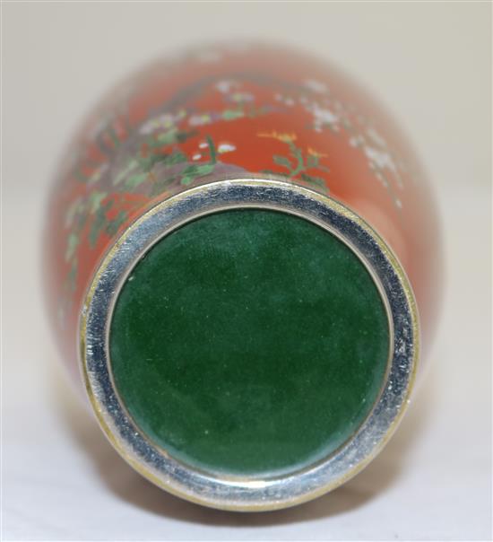 A Japanese silver wire cloisonné enamel vase, early 20th century, 15cm